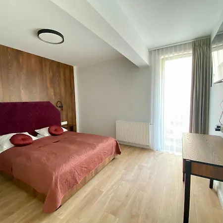 Srodowa 6 By Prestige