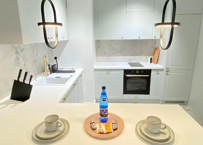 Srodowa 6 By Prestige